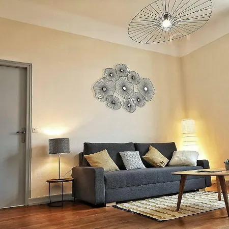 Le Xi - Gare Appartement