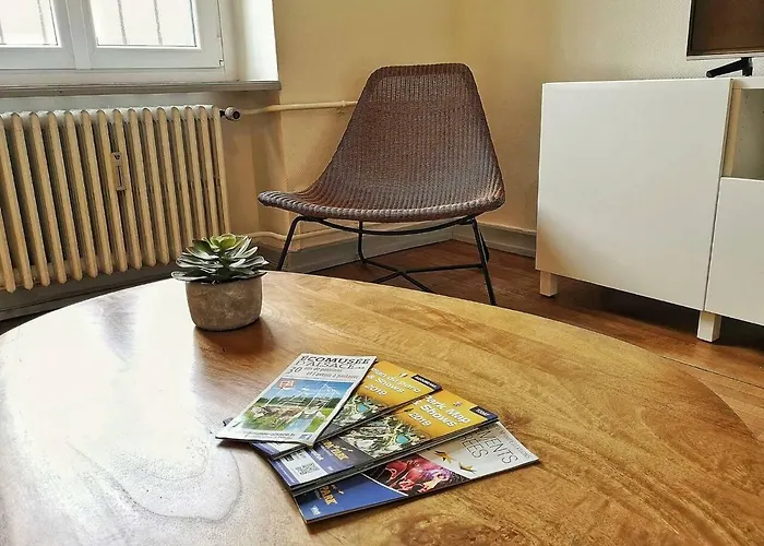 Le Xi - Gare Apartamento *