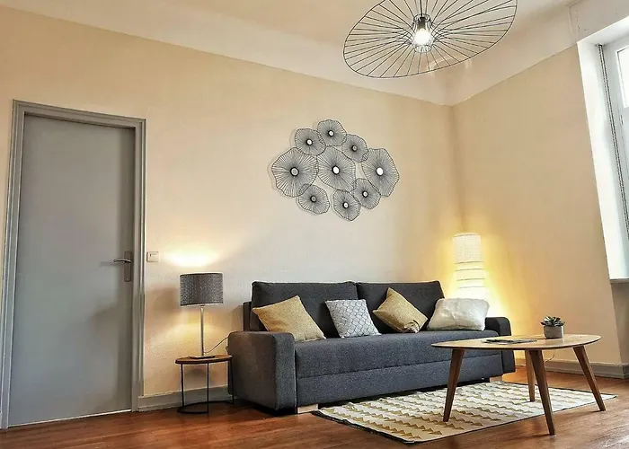 Le Xi - Gare Apartamento